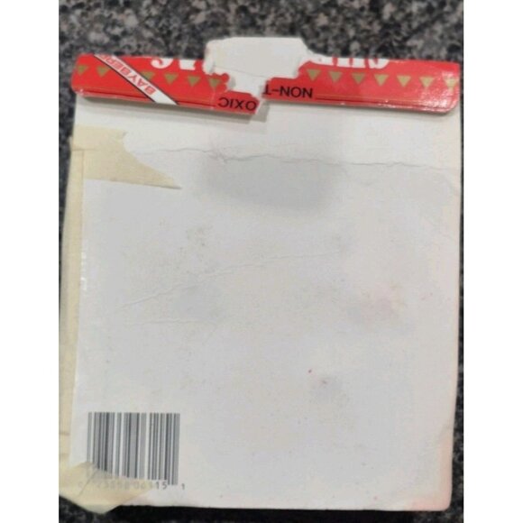 Lot Of (8) Vintage Holiday Decorative Guest Soaps Red Green Soaps Bathroom - Picture 2 of 4